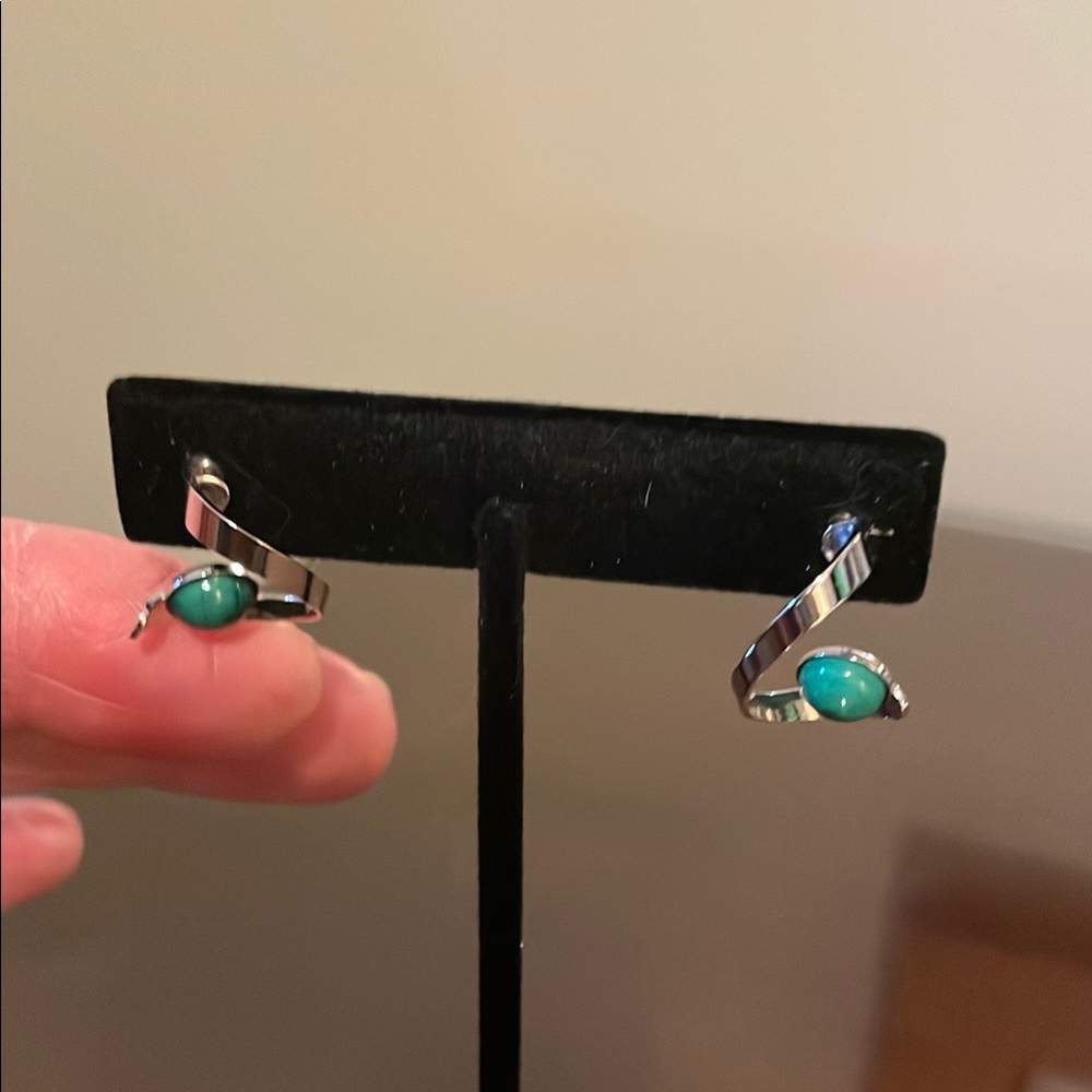 Elegant Silver and Turquoise Earrings